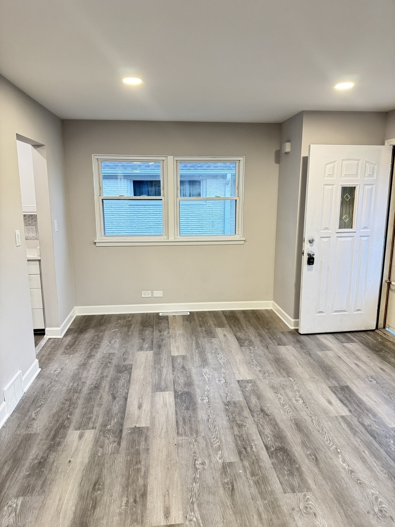 758 N Kenilworth Avenue, Glen Ellyn, IL 60137