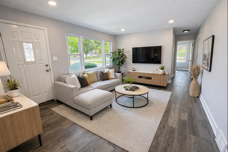 758 N Kenilworth Avenue, Glen Ellyn, IL 60137