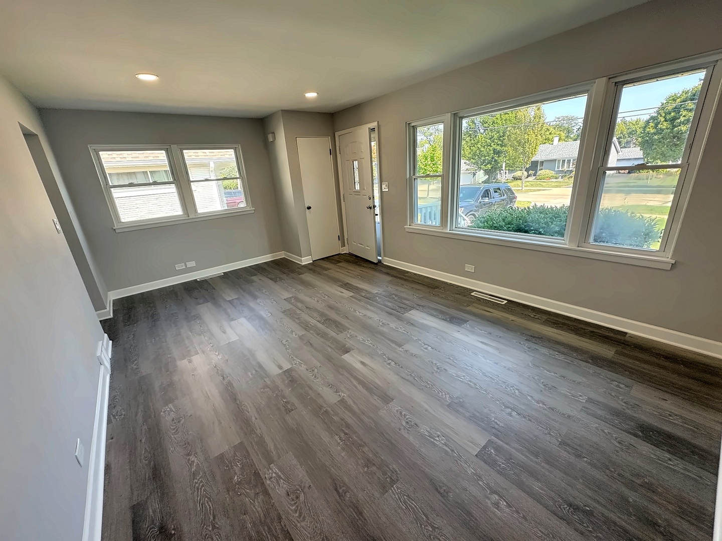 758 N Kenilworth Avenue, Glen Ellyn, IL 60137