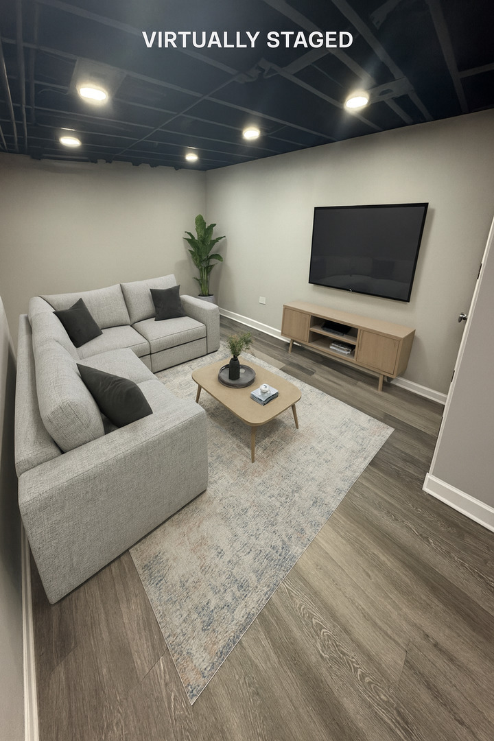 758 N Kenilworth Avenue, Glen Ellyn, IL 60137