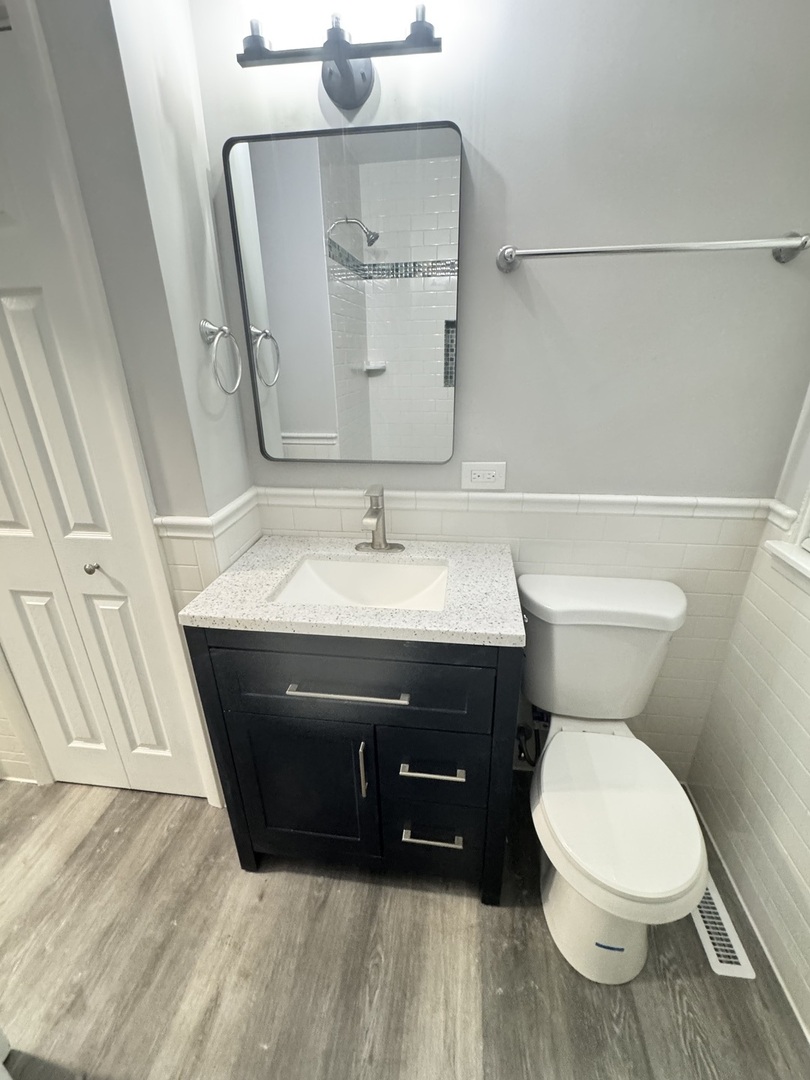 758 N Kenilworth Avenue, Glen Ellyn, IL 60137