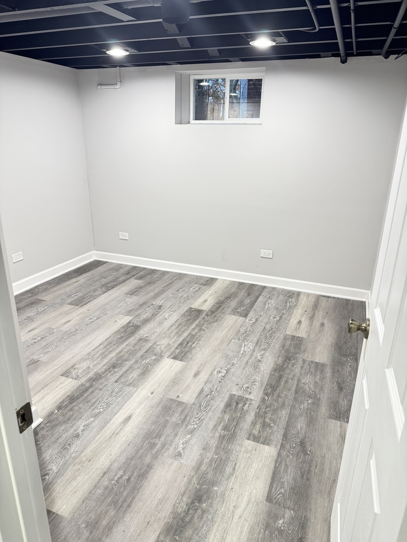 758 N Kenilworth Avenue, Glen Ellyn, IL 60137