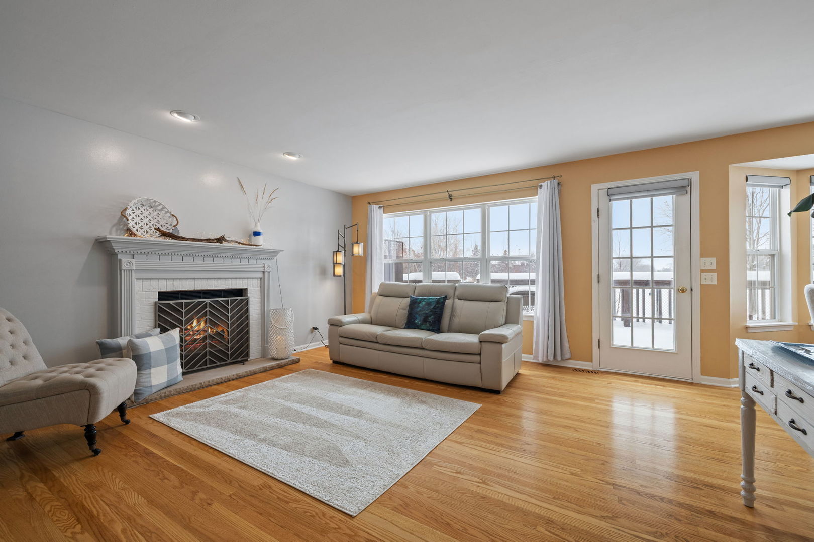 3311 Fairmont Avenue, Naperville, IL 60564