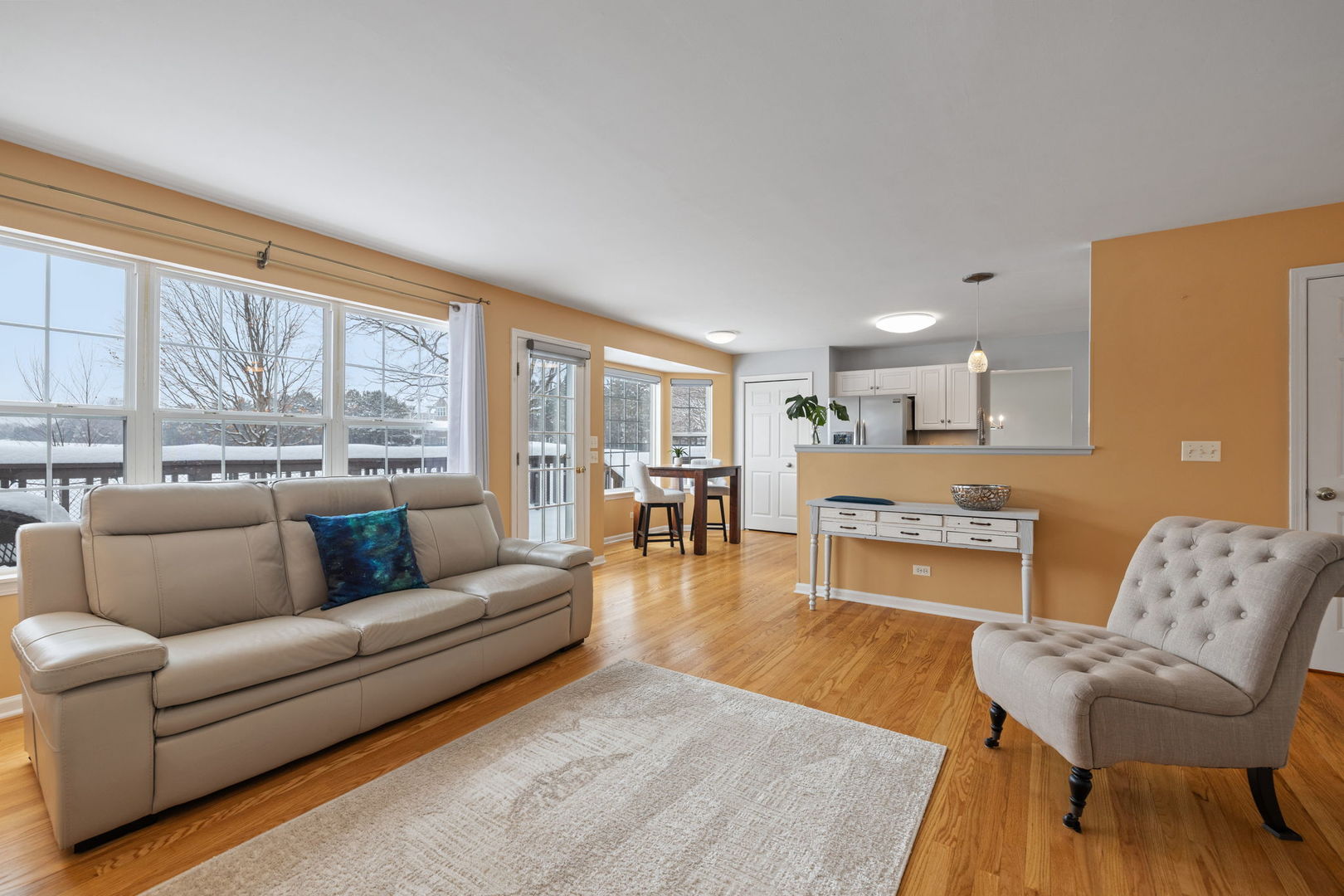 3311 Fairmont Avenue, Naperville, IL 60564