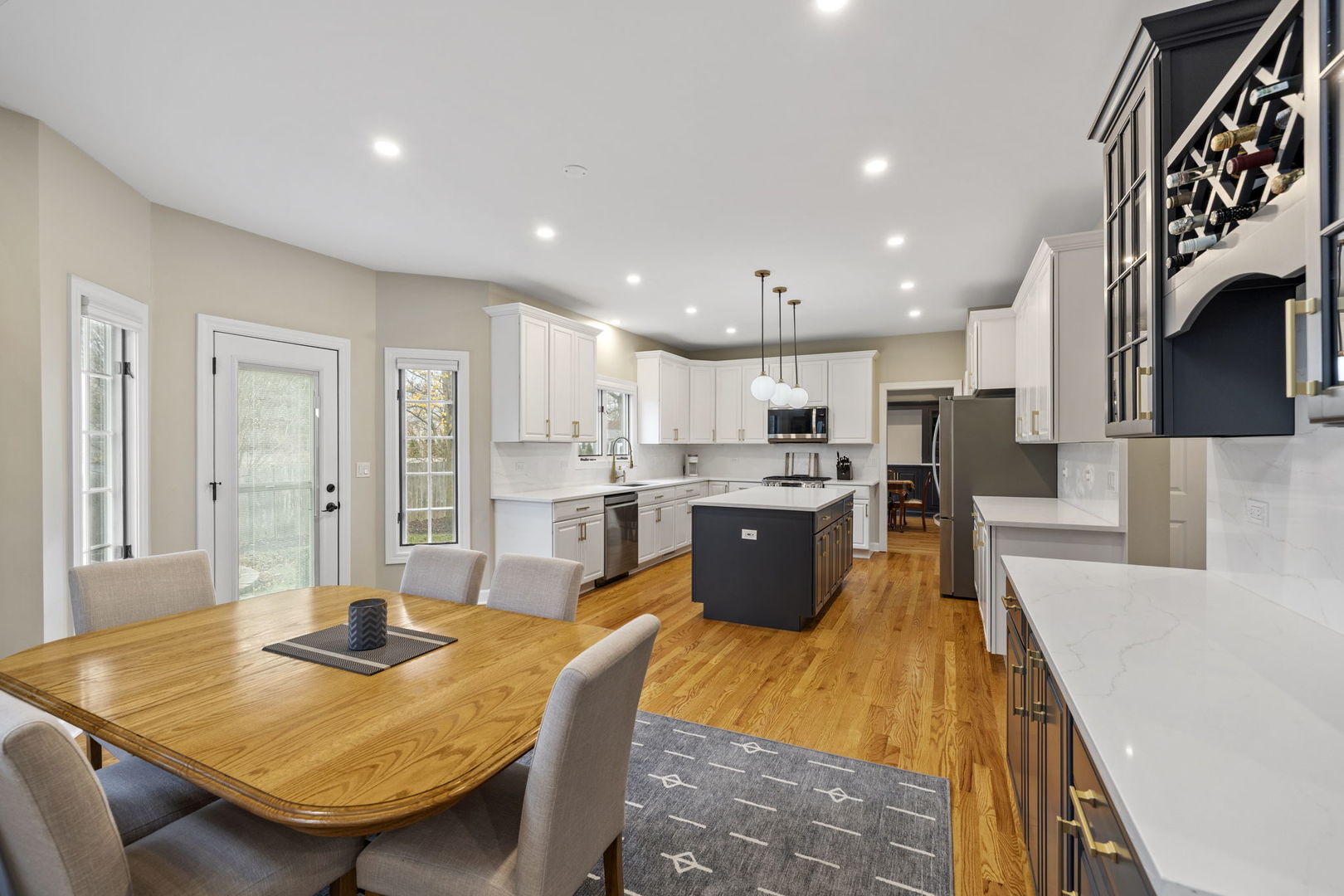 1203 N Burning Bush Lane, Mount Prospect, IL 60056