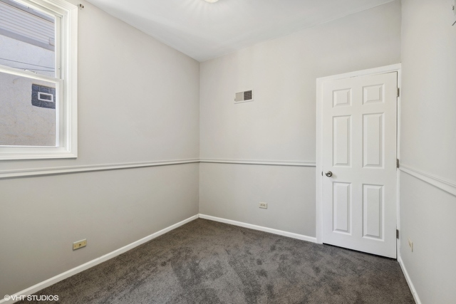 8223 30th Street, North Riverside, IL 60546