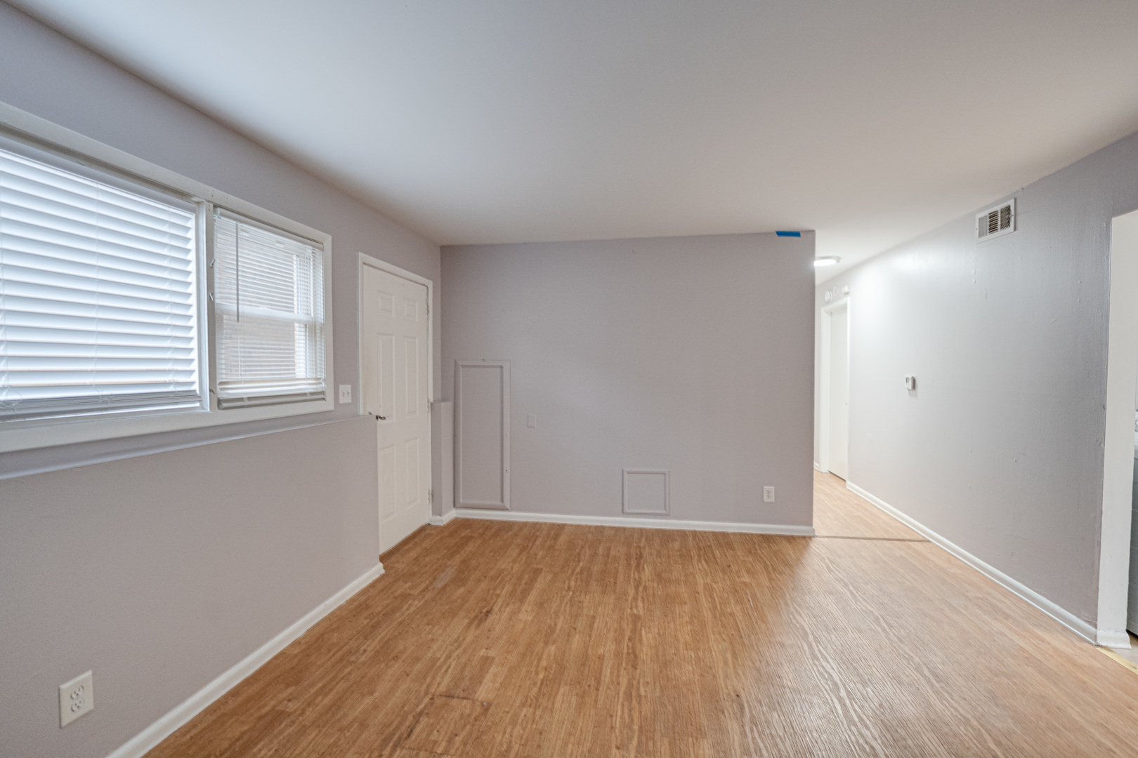 839 Bishop Avenue #1, Aurora, IL 60506