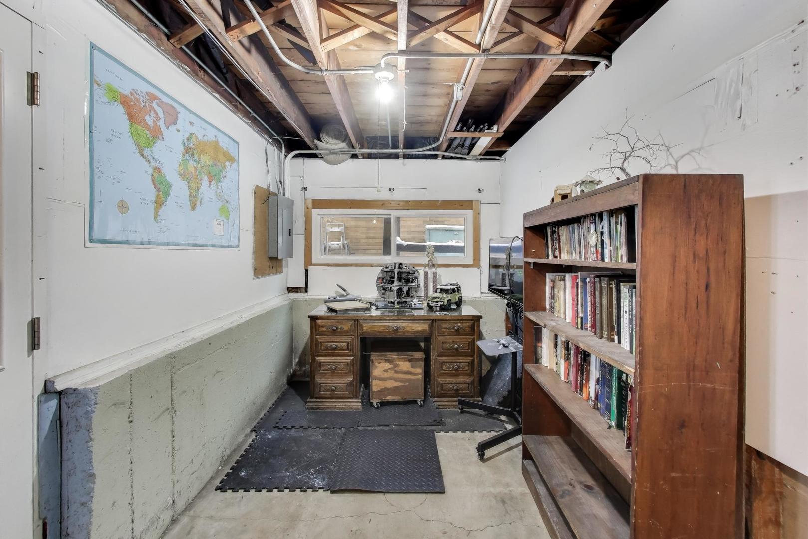 3206 Sunnyside Avenue, Brookfield, IL 60513