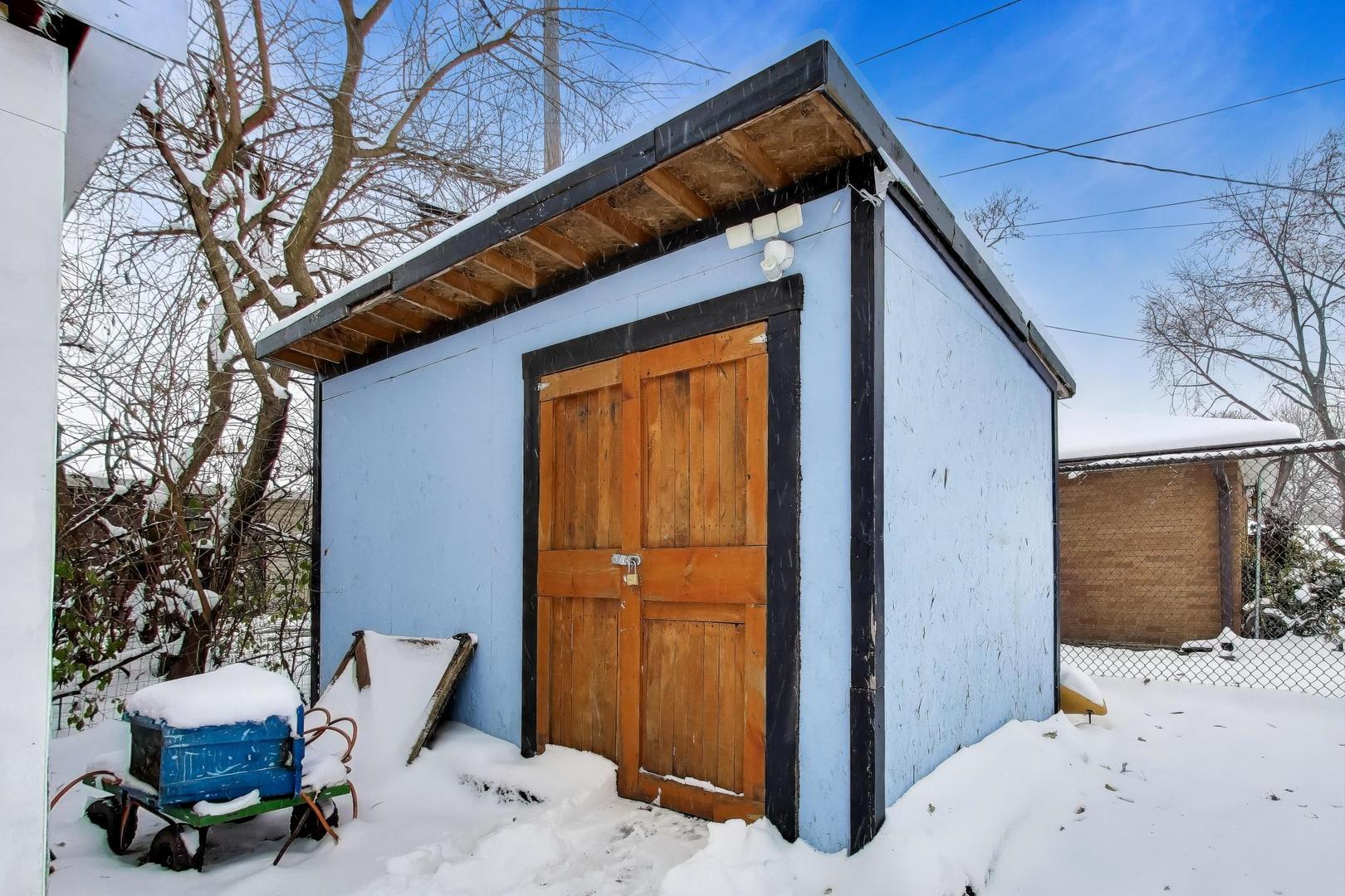 3206 Sunnyside Avenue, Brookfield, IL 60513