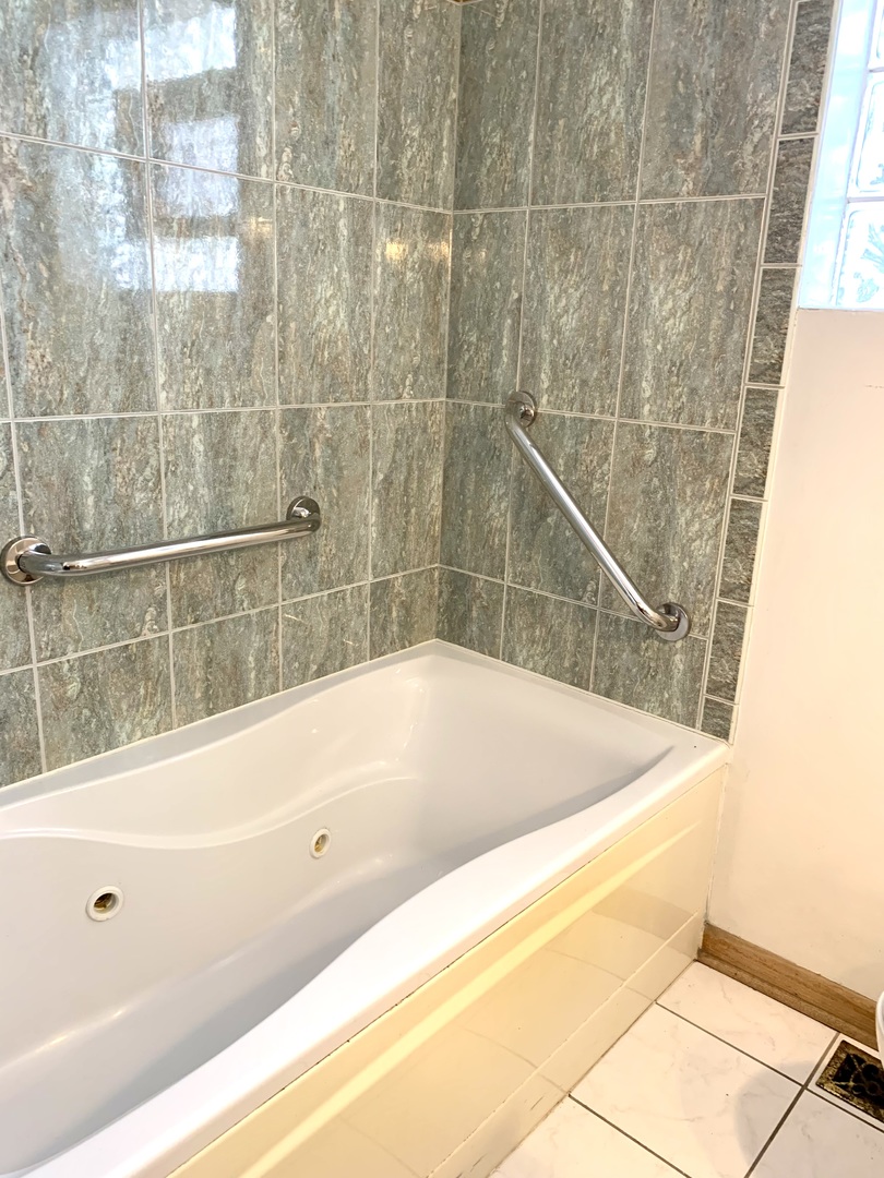 10617 S Kenton Avenue, Oak Lawn, IL 60453