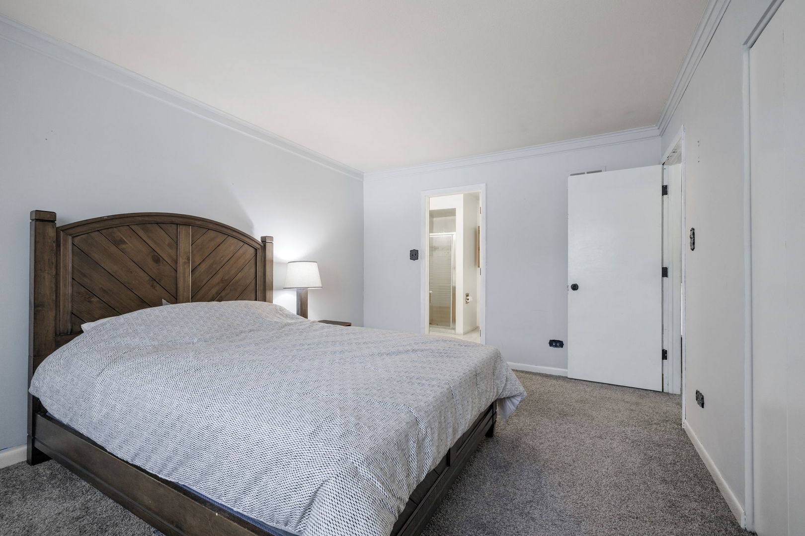 16345 Brementowne Drive, Tinley Park, IL 60477