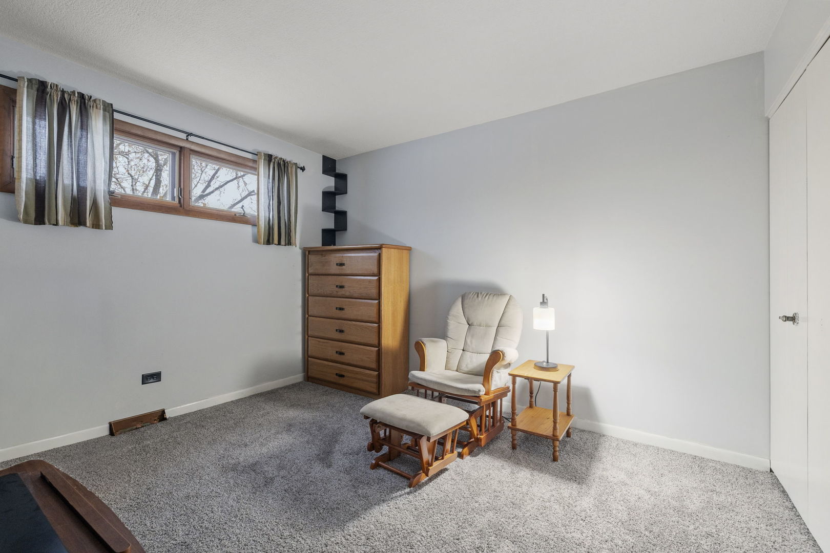 16345 Brementowne Drive, Tinley Park, IL 60477