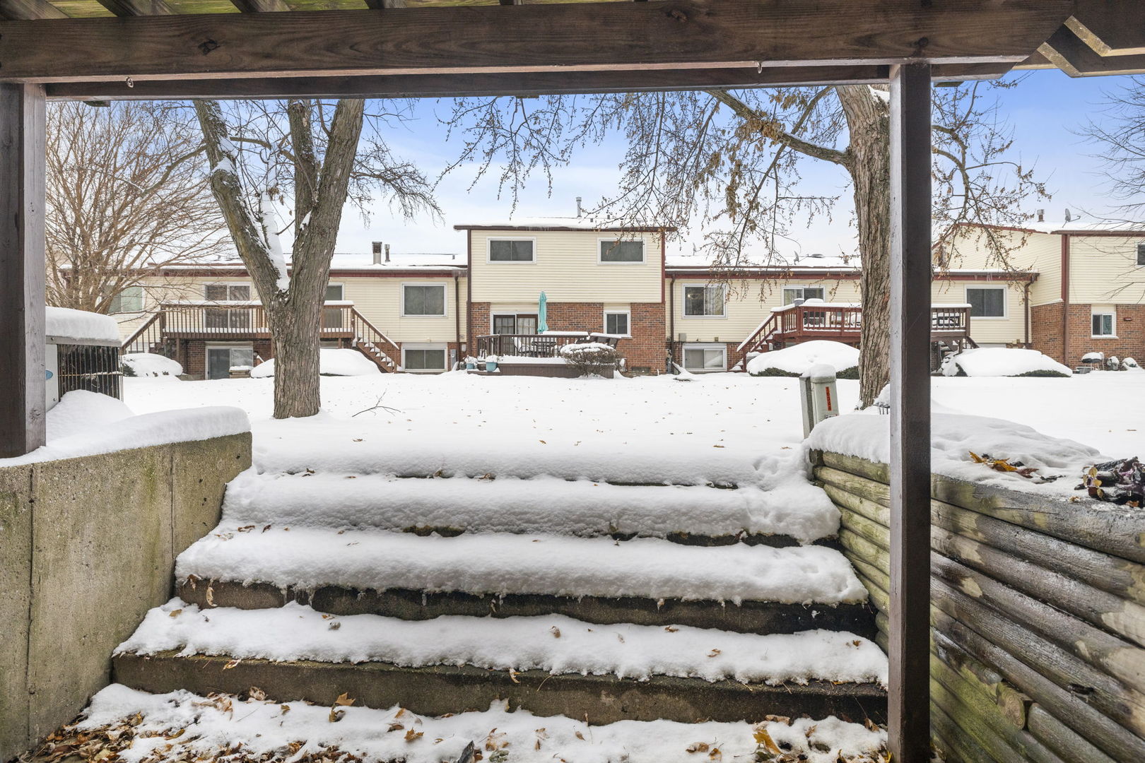 16345 Brementowne Drive, Tinley Park, IL 60477