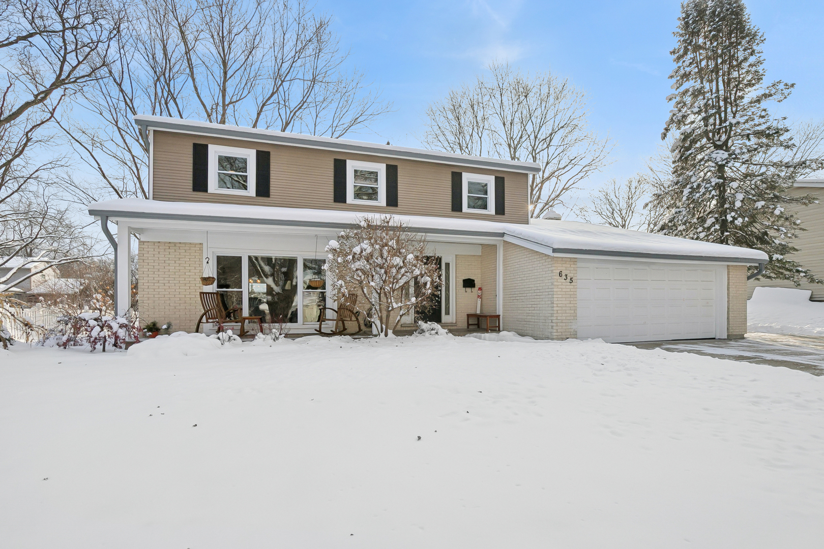 635 E Golf Road, Libertyville, IL 60048