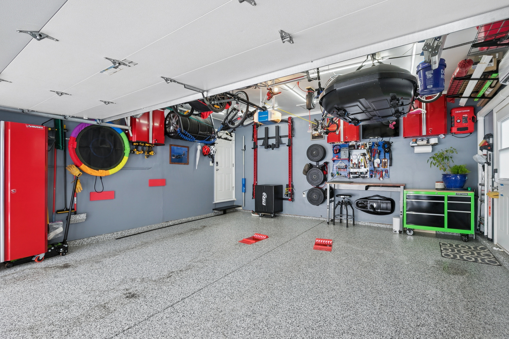 Libertyville, IL 60048