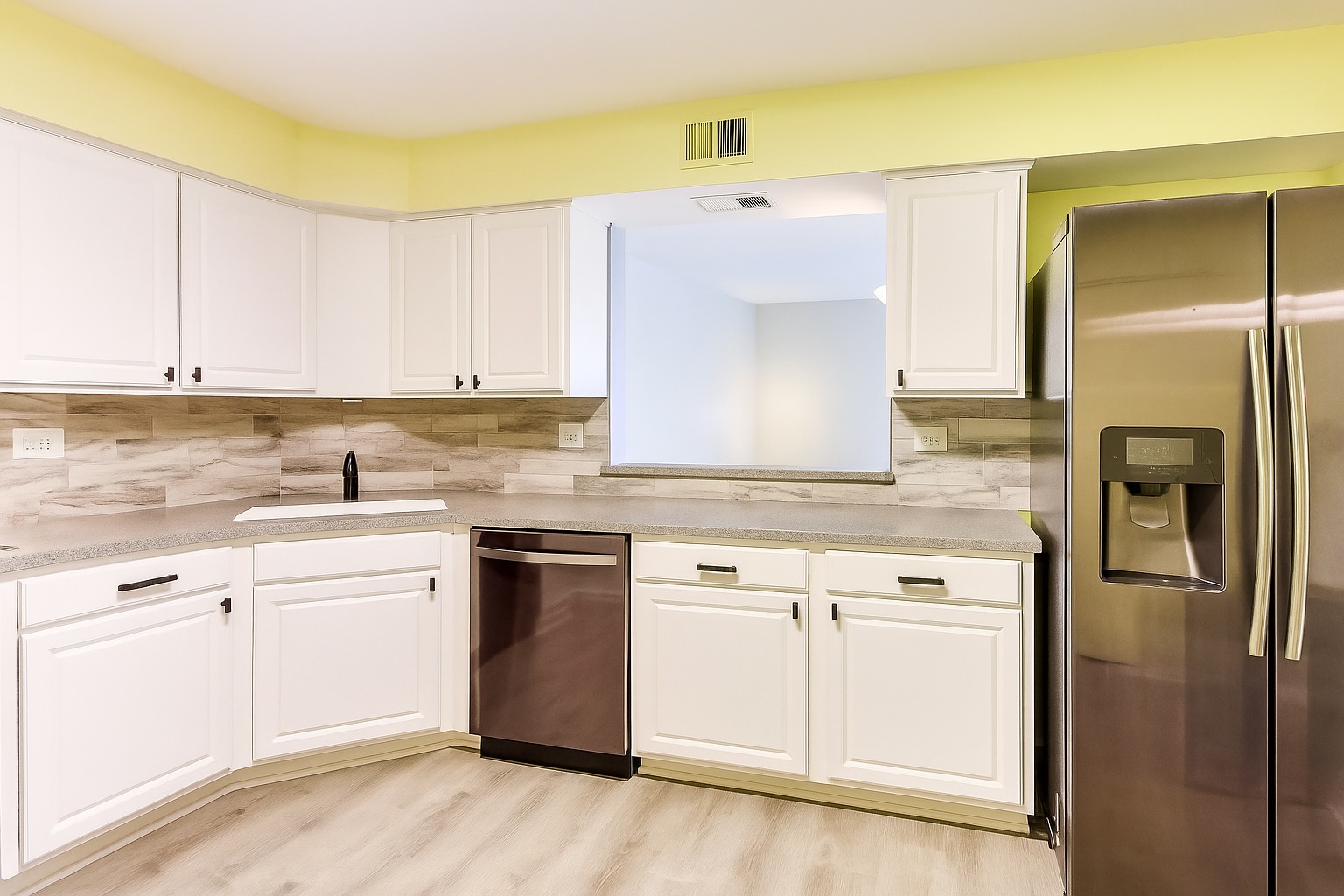 1025 S Fernandez Avenue #3B, Arlington Heights, IL 60005