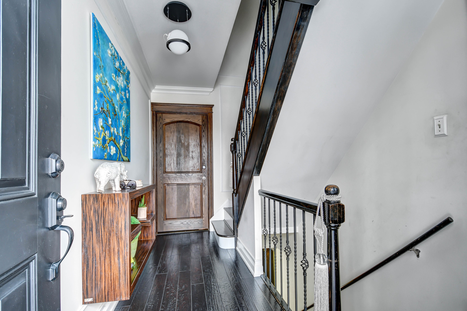 491 OLD SURREY Lane #A, Hinsdale, IL 60521