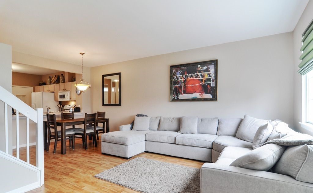 5552 Elizabeth Place, Rolling Meadows, IL 60008