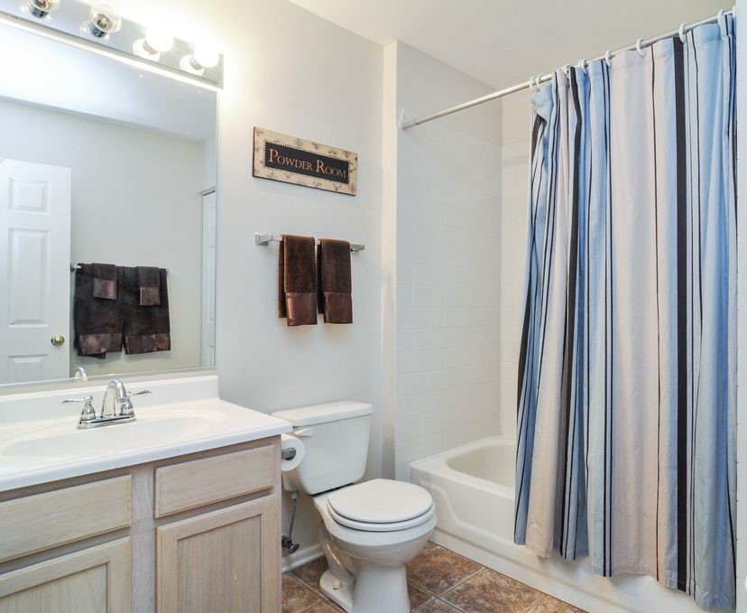 5552 Elizabeth Place, Rolling Meadows, IL 60008