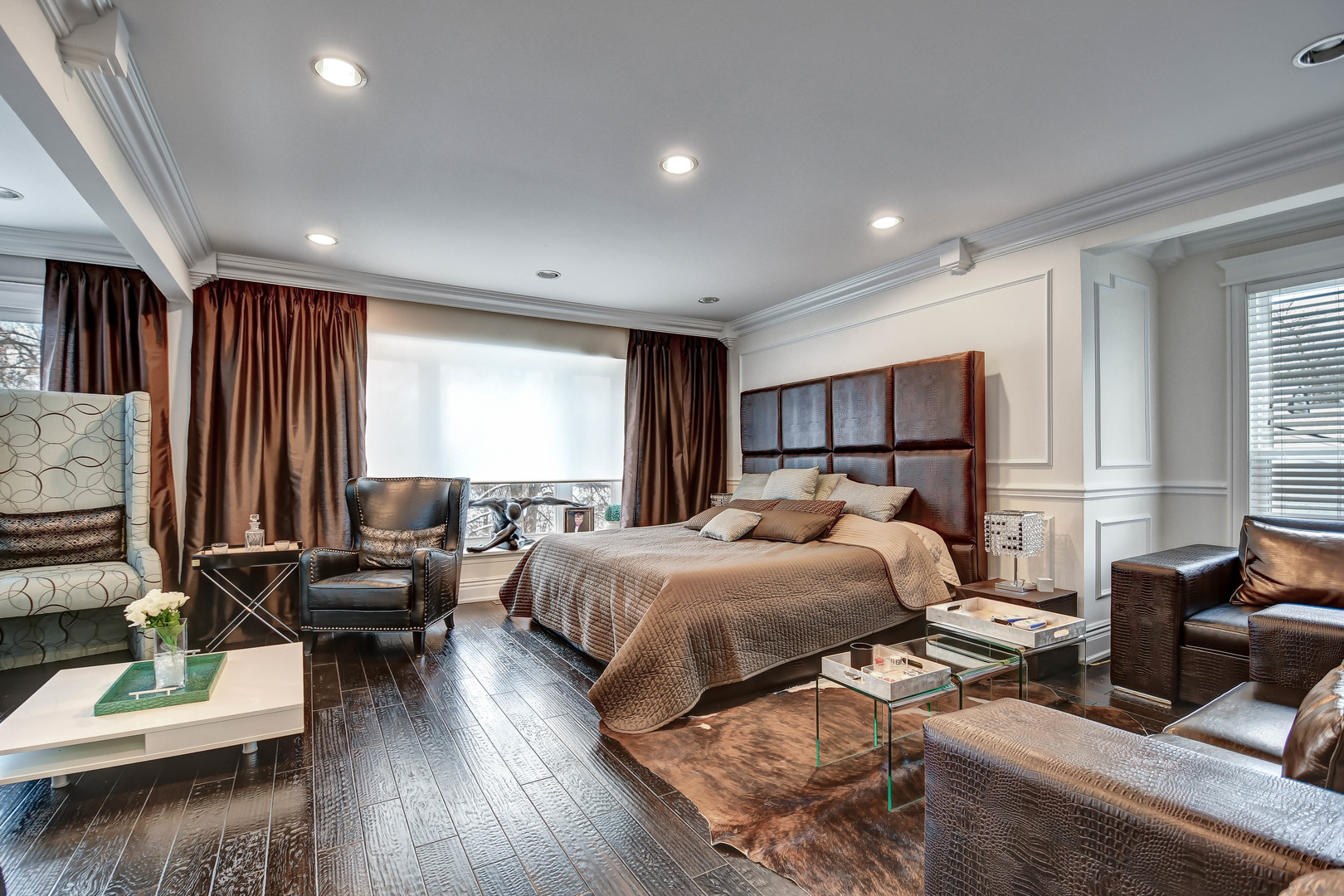 491 OLD SURREY Lane #B, Hinsdale, IL 60521