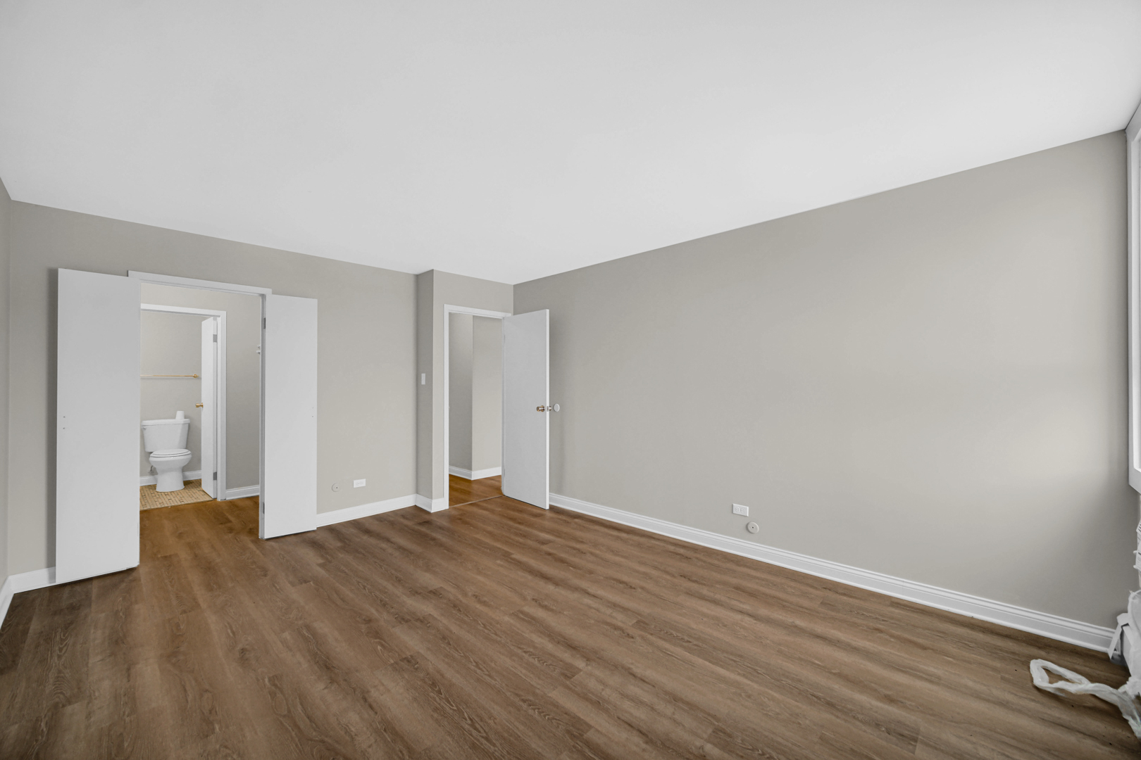 9725 S Karlov Avenue #402, Oak Lawn, IL 60453