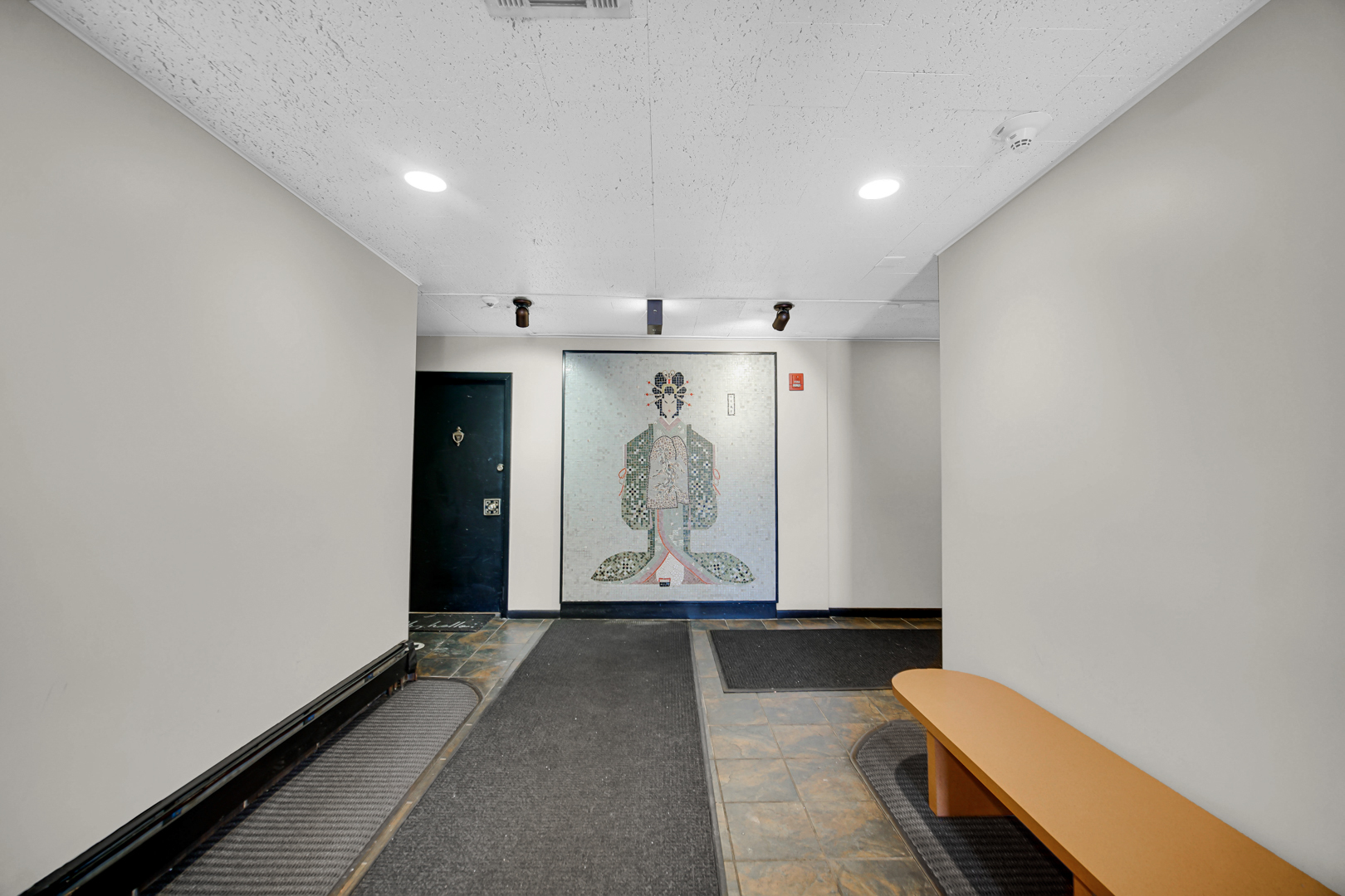 9725 S Karlov Avenue #402, Oak Lawn, IL 60453