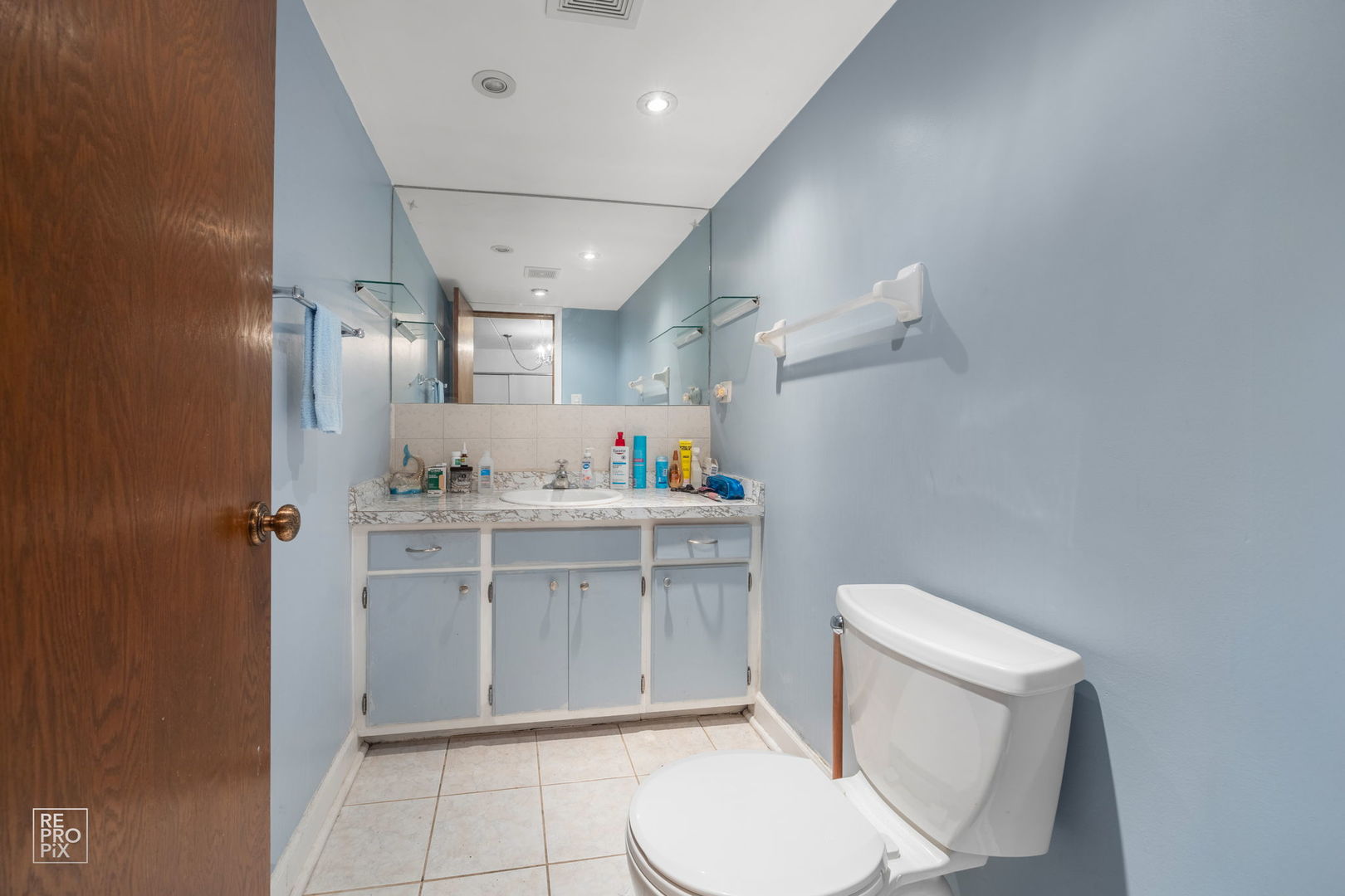 8604 W 95 Place #102, Hickory Hills, IL 60457