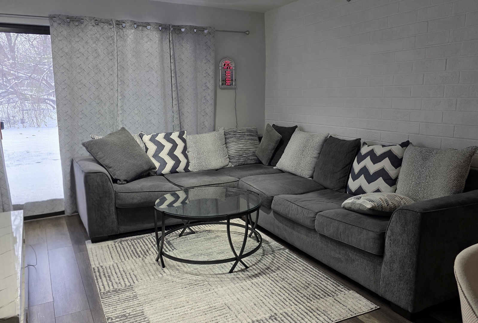 6050 Lake Bluff Drive #101, Tinley Park, IL 60477