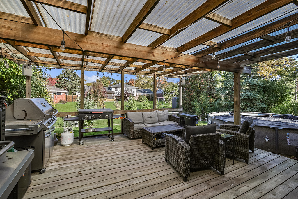 417 Glenys Drive, Lemont, IL 60439