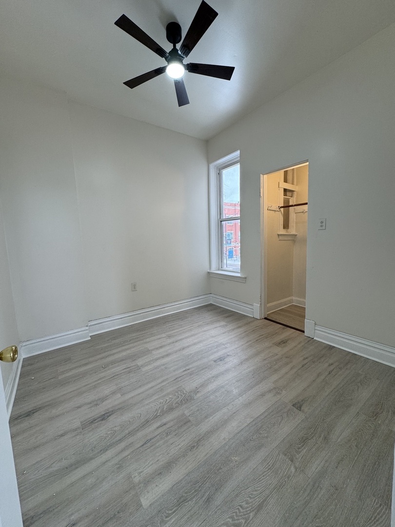 2206 S Oakley Avenue #2B, Chicago, IL 60608