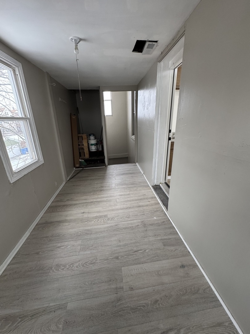 2206 S Oakley Avenue #2B, Chicago, IL 60608