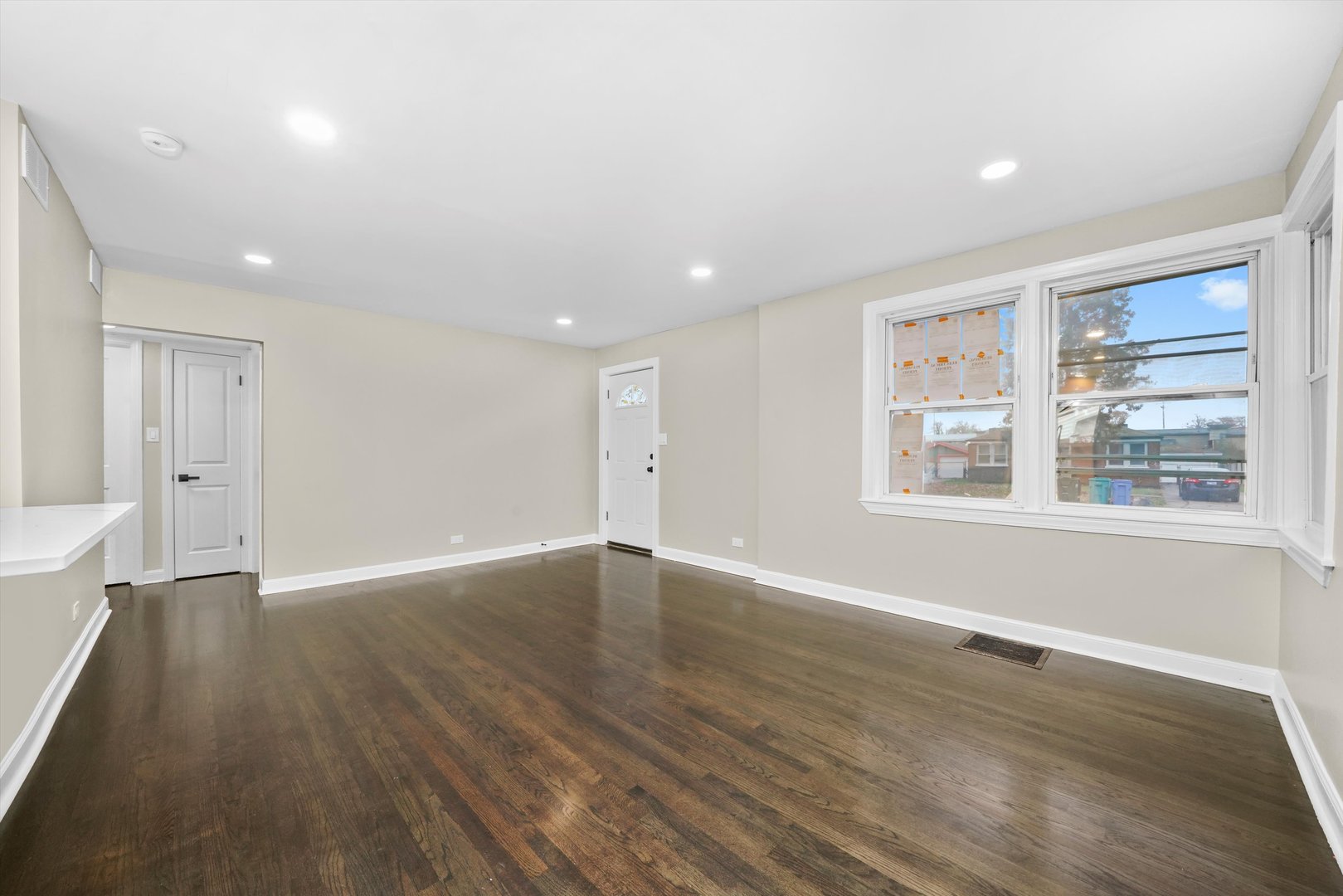 410 ENGLEWOOD Avenue, Hillside, IL 60162