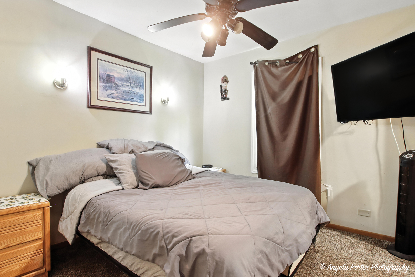 42517 N Poplar Street, Antioch, IL 60002