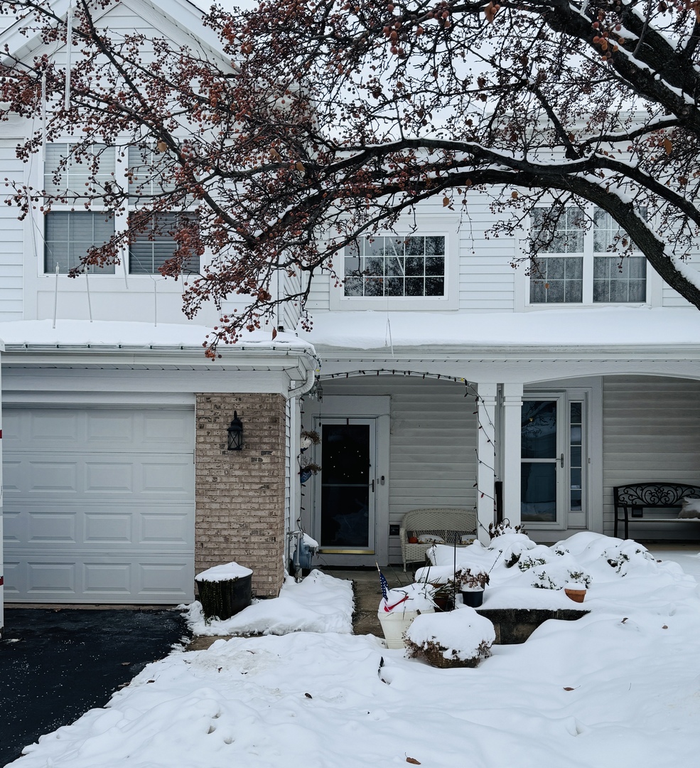 2745 Borkshire Lane #2745, Aurora, IL 60502