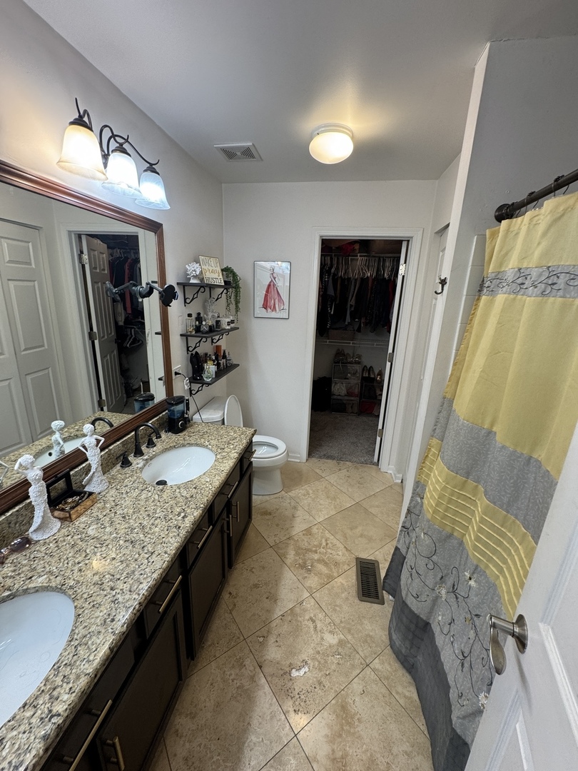 2745 Borkshire Lane #2745, Aurora, IL 60502