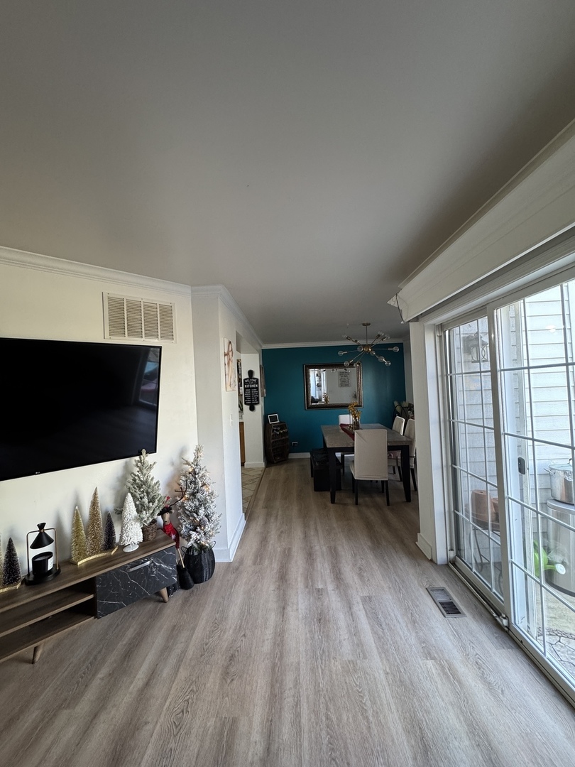 2745 Borkshire Lane #2745, Aurora, IL 60502