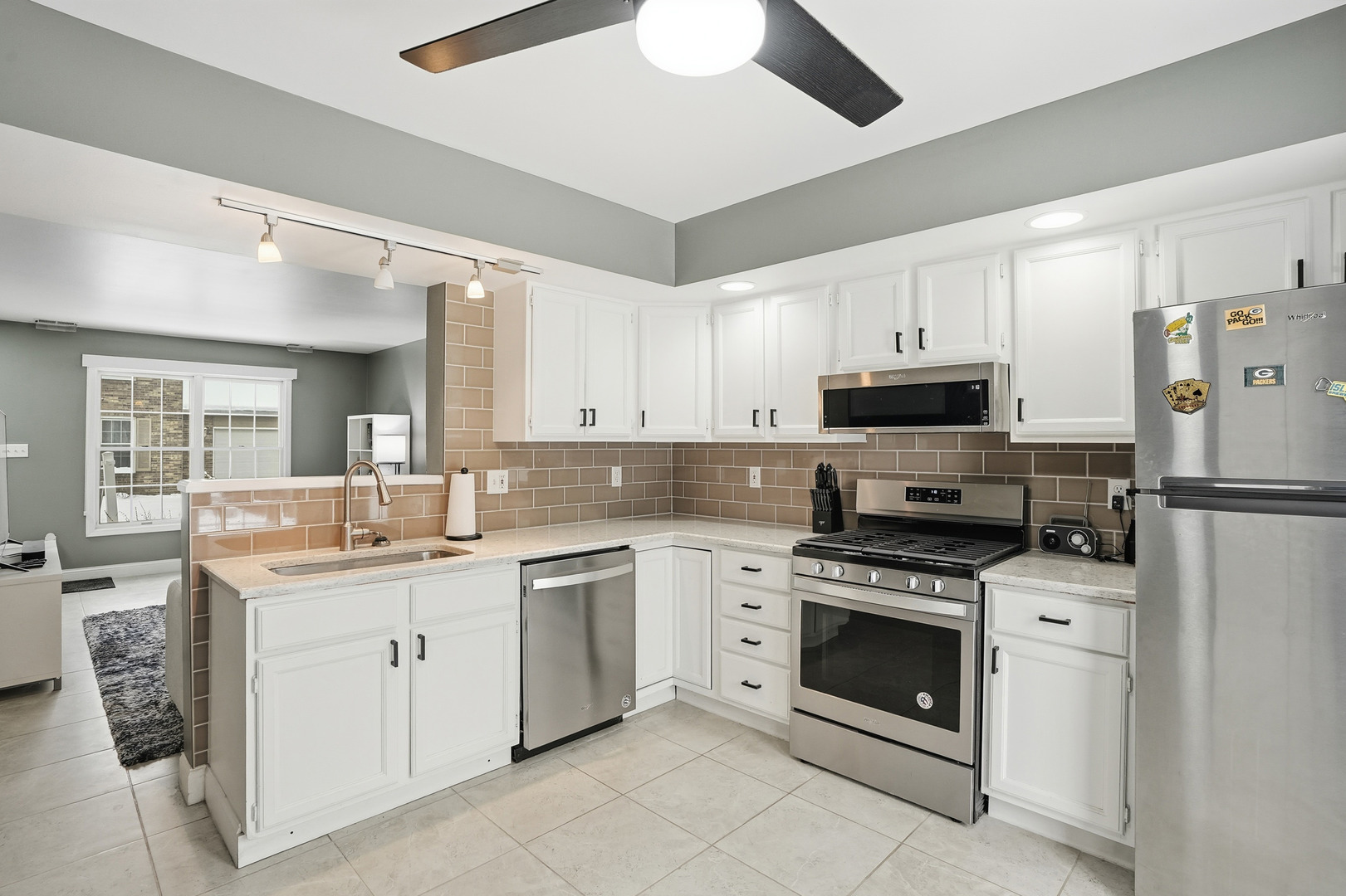 528 Briarwood Drive, Dyer, IN 46311