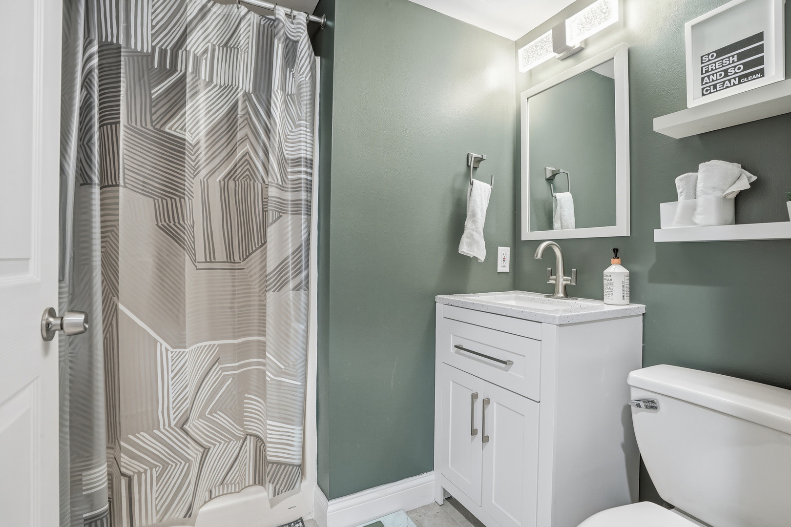 528 Briarwood Drive, Dyer, IN 46311