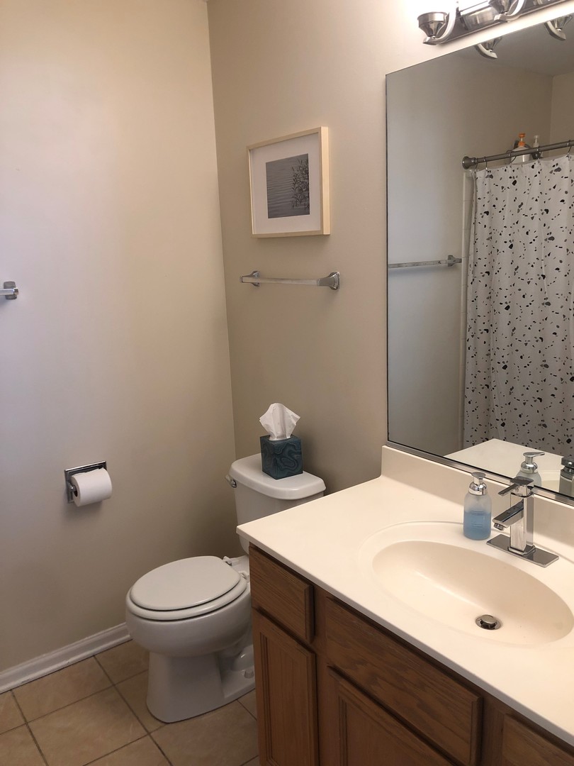 2911 Stockton Court, Naperville, IL 60564