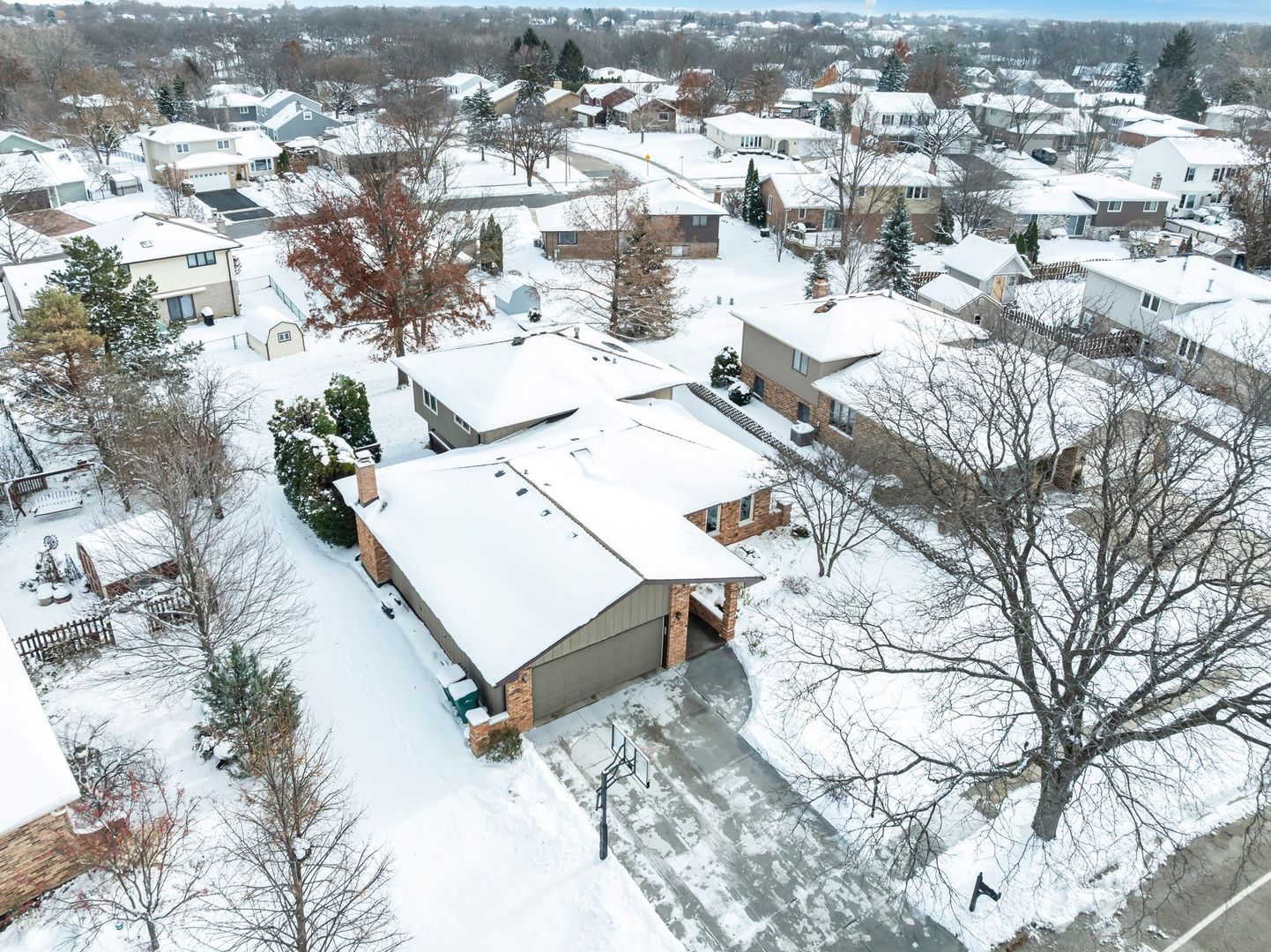 66 Timberline Drive, Lemont, IL 60439