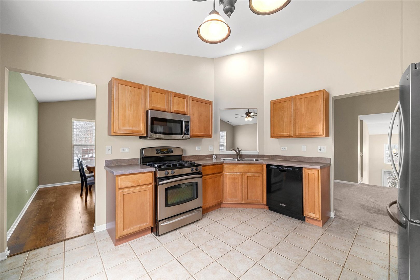 24958 W Gates Lane, Plainfield, IL 60585