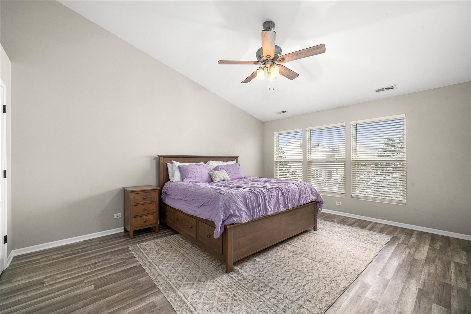 24958 W Gates Lane, Plainfield, IL 60585