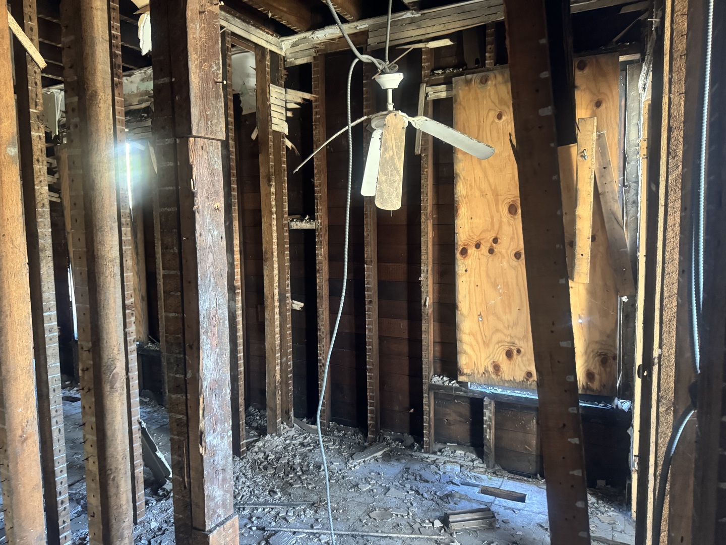 10742 S Indiana Avenue, Chicago, IL 60628