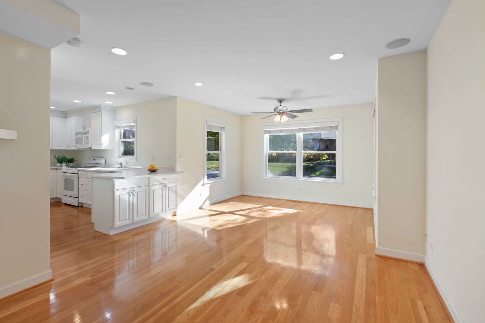 5333 Fairview Avenue, Downers Grove, IL 60515