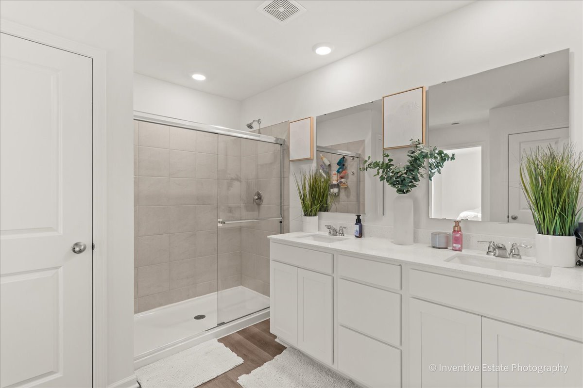 6219 Longford Lane, Tinley Park, IL 60477