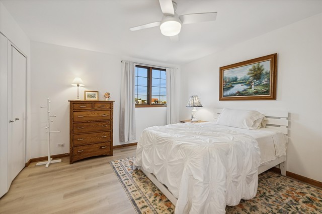 518 Silver Aspen Circle, Crystal Lake, IL 60014