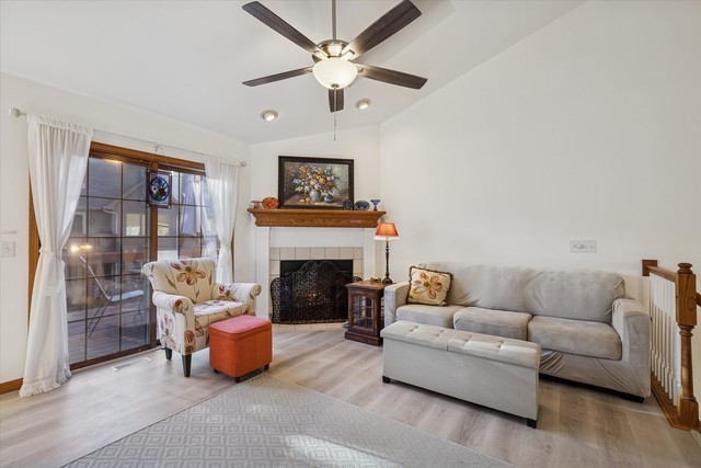 518 Silver Aspen Circle, Crystal Lake, IL 60014