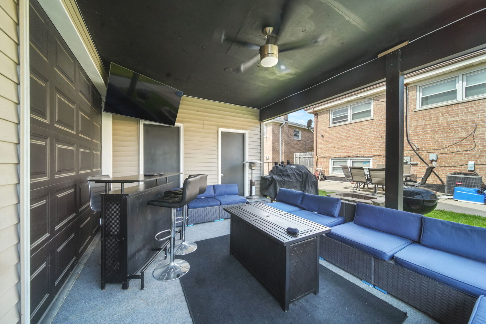 7235 Park Avenue, Summit, IL 60501