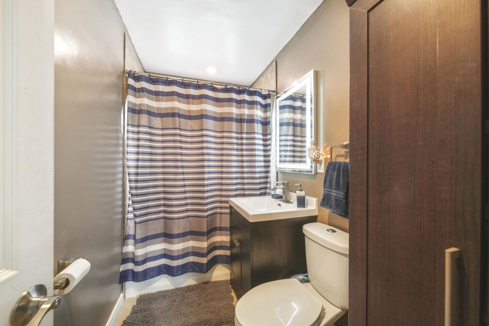 7235 Park Avenue, Summit, IL 60501