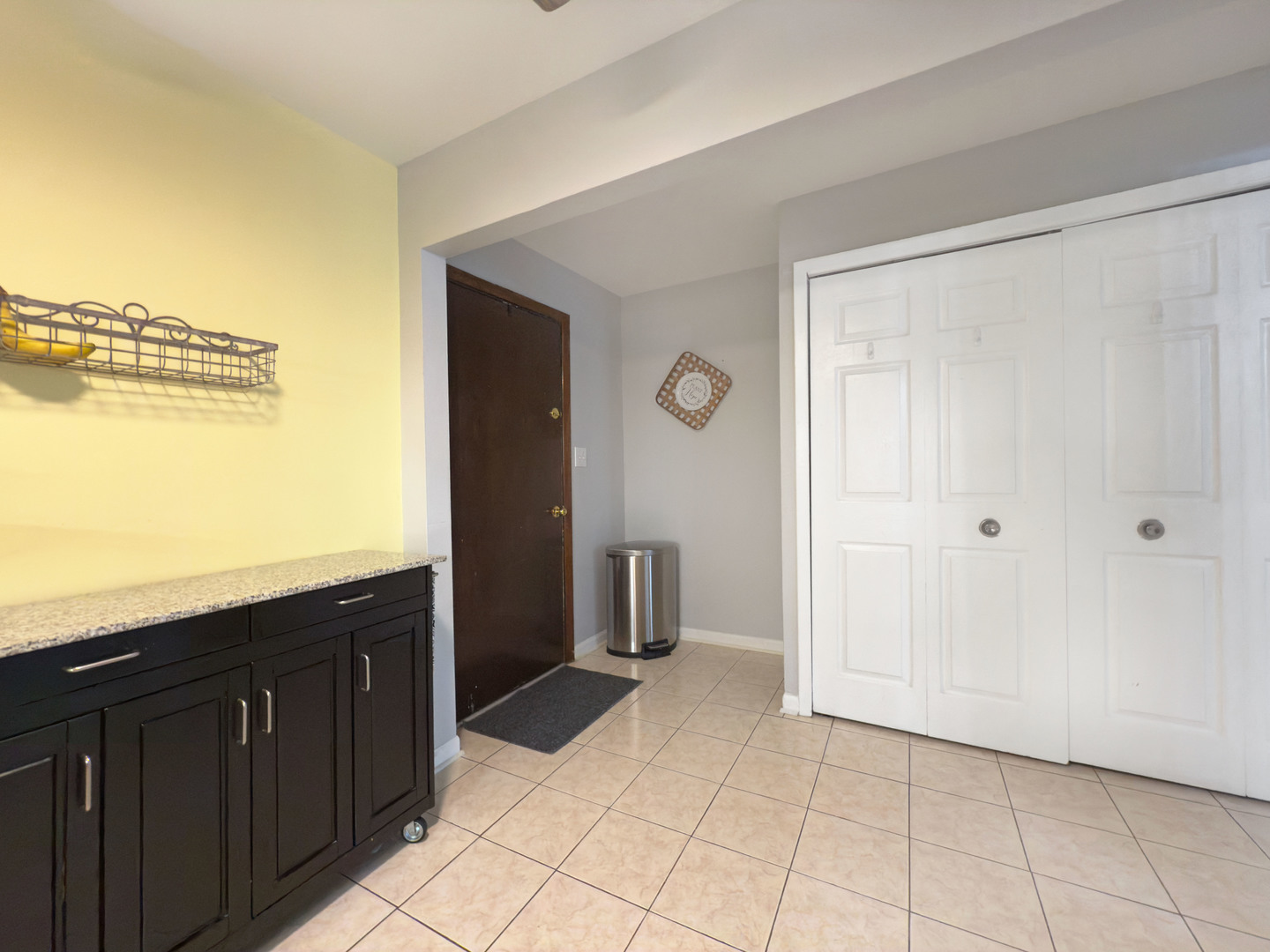 1313 S Rebecca Road #118, Lombard, IL 60148